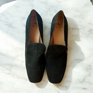 Aquatalia Women's Black Suede Heels Loafers